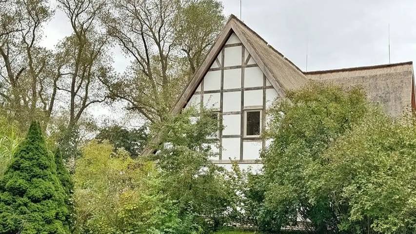 Ferienhaus für 6 Personen, mit Terrasse und Garten sowie Sauna in Altenkirchen - 4
