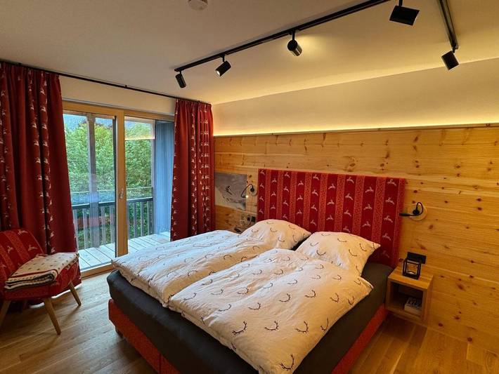 Ferienwohnung für 3 Personen, mit Balkon und Terrasse sowie Ausblick