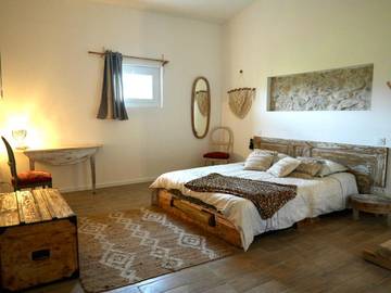 Chambre d’hôte pour 2 personnes, avec vue ainsi que terrasse et jardin dans les Pyrénées-Orientales