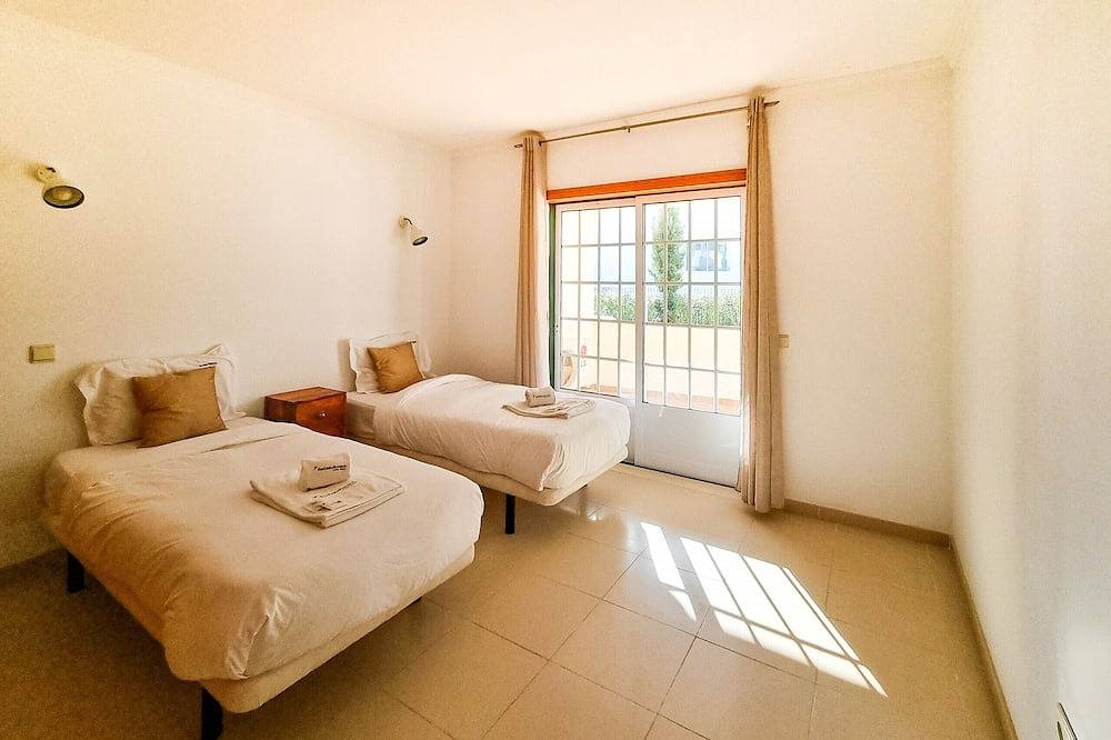 Flh Quinta das Salinas Triplex with Balcony in Quinta do Lago, Praia de Faro