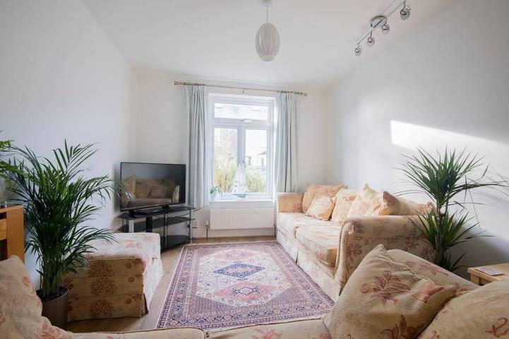 Holiday home for 6 people, with garden in Chichester