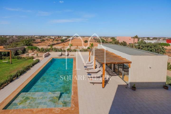 Location de vacances pour 8 personnes, avec terrasse et piscine ainsi que vue et jardin, animaux acceptés dans Sidi Kaouki - 4