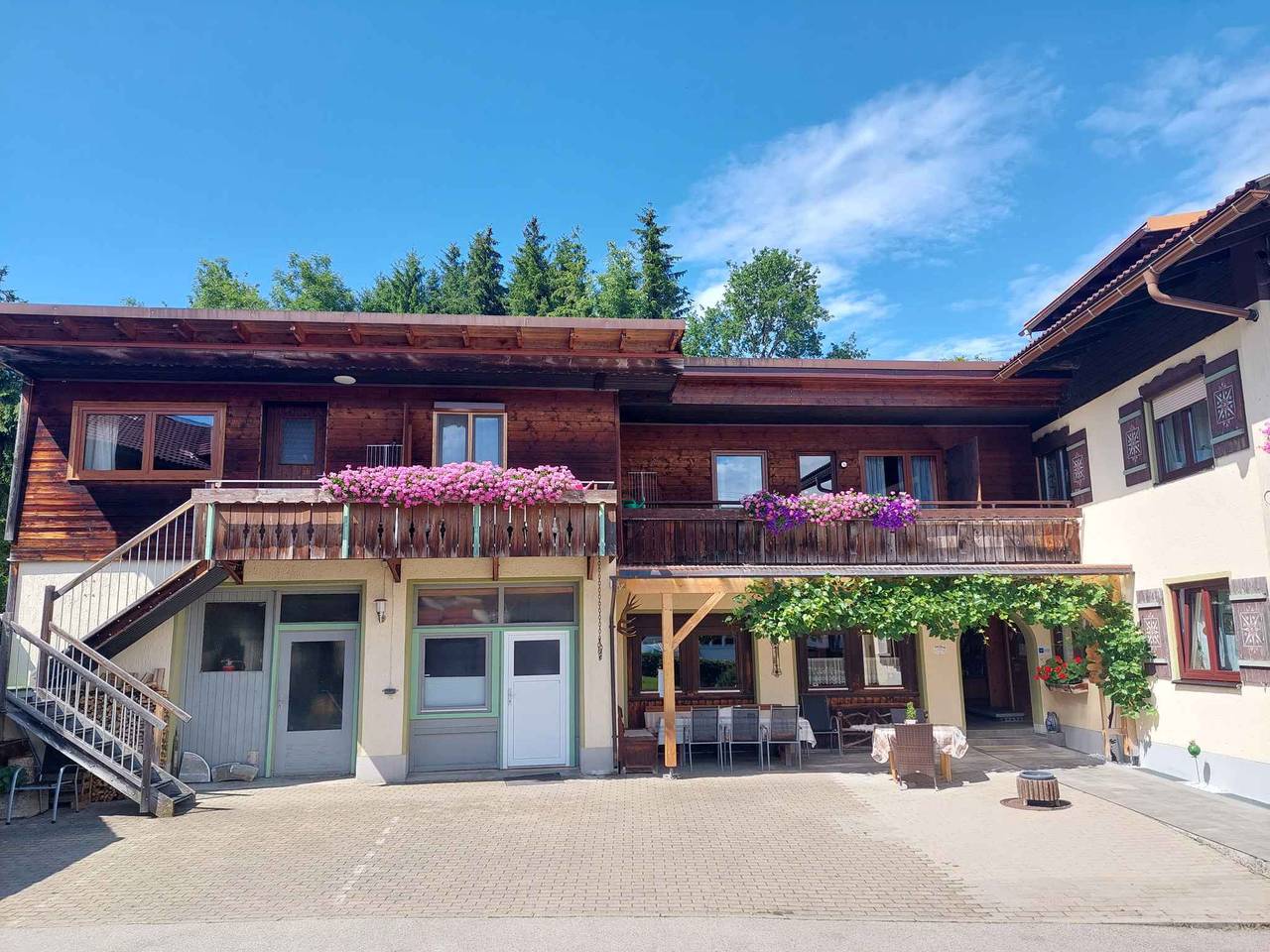 Ganze Ferienwohnung, Ferienwohnung mit überdachtem Balkon  in Immenstadt, Bayerisch Schwaben