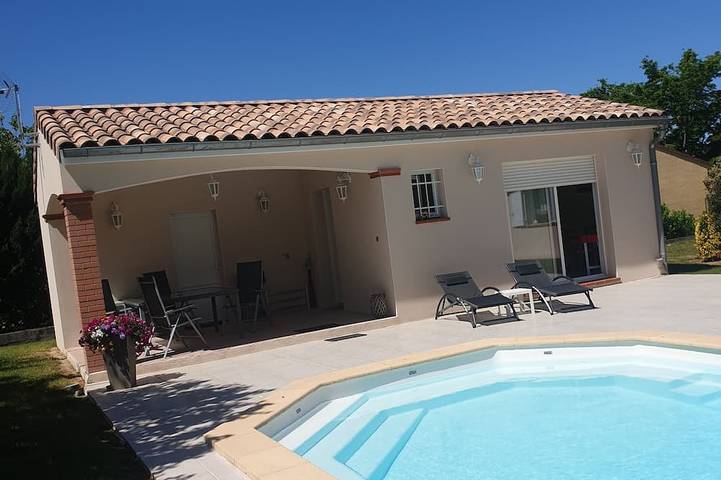 Gîte pour 2 personnes, avec Terrasse et Jardin à Bruguières