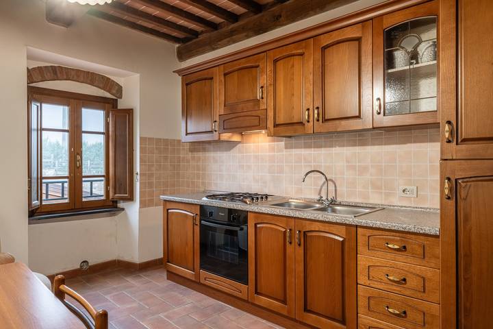 Agriturismo 'Agriturismo Fadanelli - Il Granaio' con piscina condivisa, giardino condiviso e Wi-Fi in Lamporecchio, Provincia di Pistoia