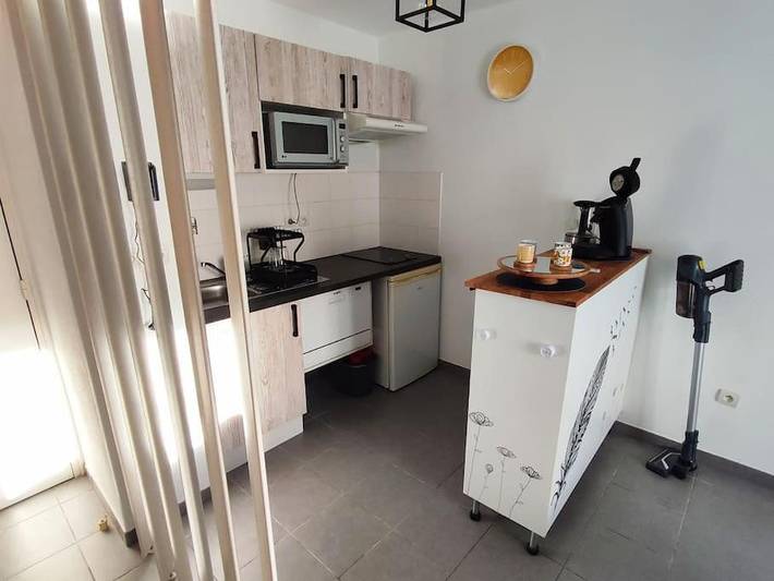 Gîte pour 4 personnes, avec jardin à Daux - 3