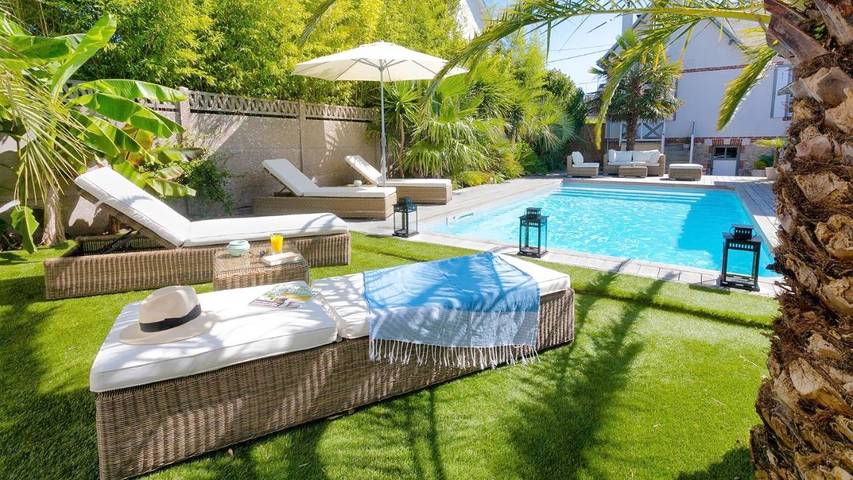 Chambre d’hôte pour 2 personnes, avec Terrasse ainsi que Jardin et Piscine à La Baule-Escoublac