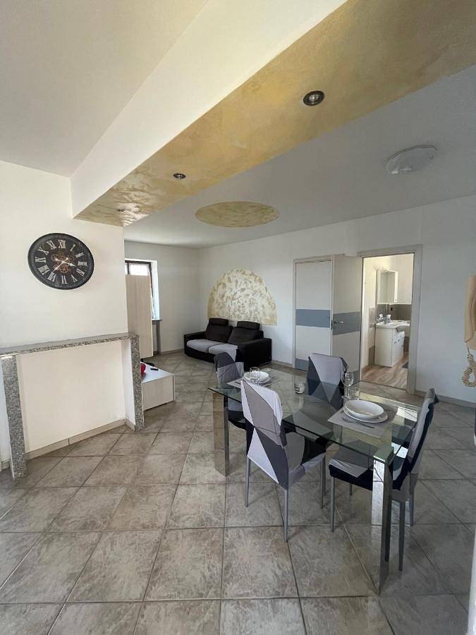 Appartamento per 6 persone, con Balcone e Terrazza nonché Panorama a Vinovo