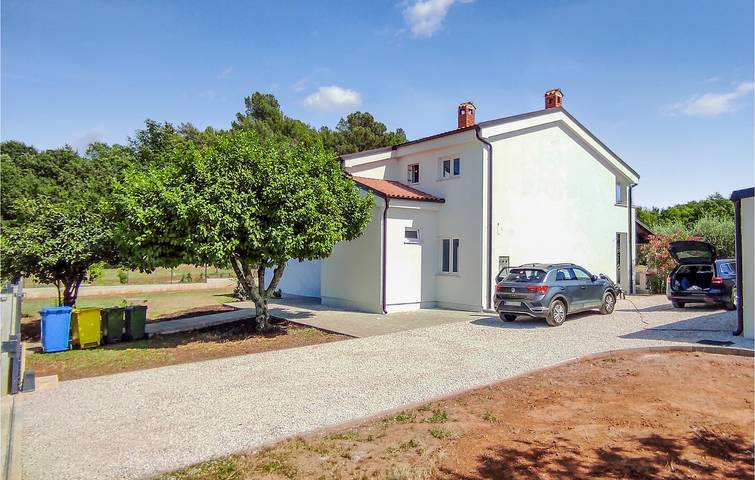 Ferienhaus für 8 Personen, mit Terrasse in Porec und Umgebung - 2
