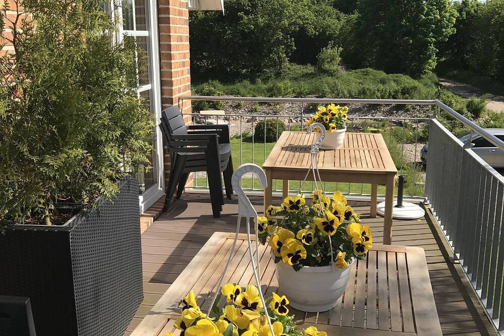 Ganze Wohnung, Komfortwohnung Noor 75qm mit Schlafzimmer u. Studio im Dachgeschoss in Haby, Rendsburg-Eckernförde