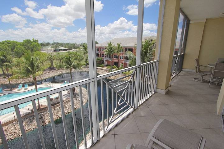 Ferienwohnung für 4 Personen, mit Pool und Balkon sowie Whirlpool - 1