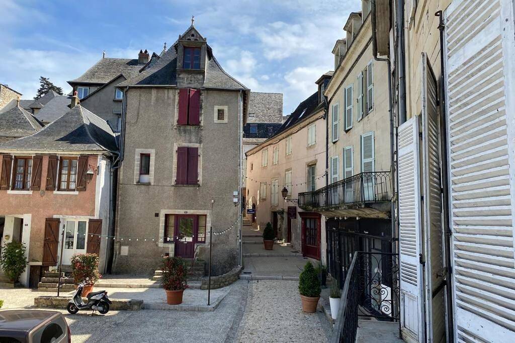 Appartement entier, One-Bedroom Apartment in Terrasson-Lavilledieu, Périgord Noir