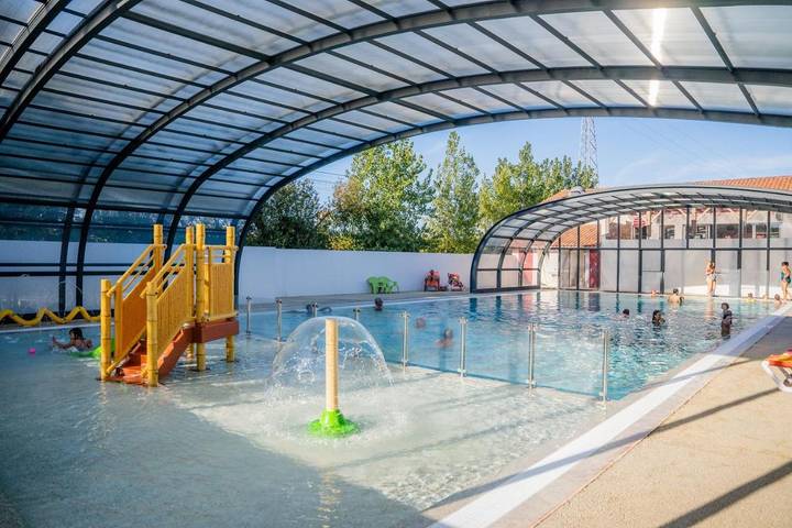 Camping pour 5 personnes, avec piscine et terrasse, animaux acceptés à Bidart - 2