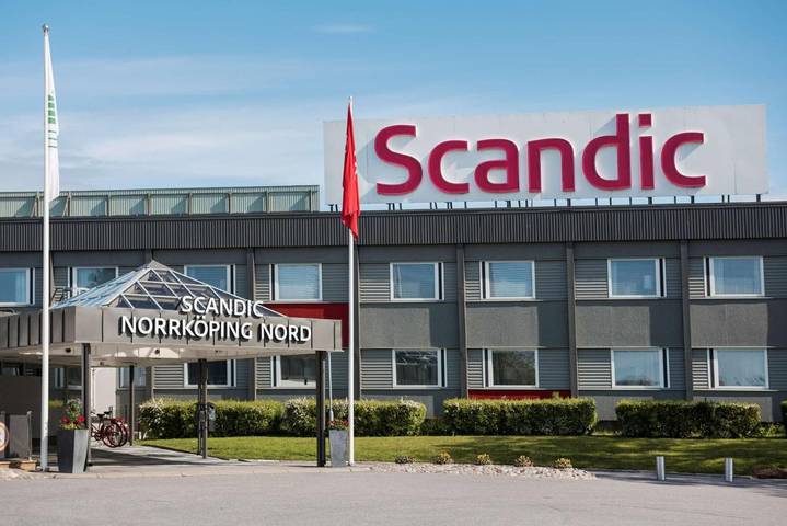 Hotell för 2 Personer, med terass samt pool och bastu, med husdjur i Norrköping