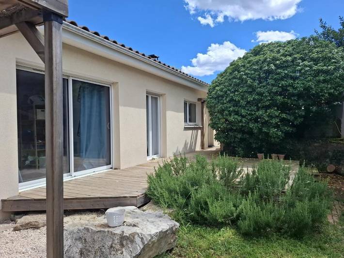 Location de vacances pour 6 personnes, avec jardin et terrasse à Néoules - 2