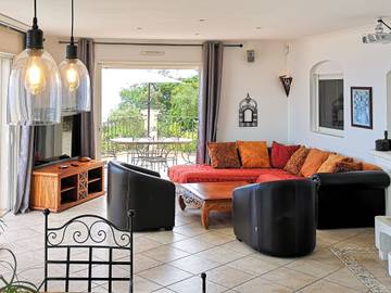 Maison De Vacances pour 8 Personnes dans Roquebrune-sur-Argens, Région de Draguignan, Photo 2