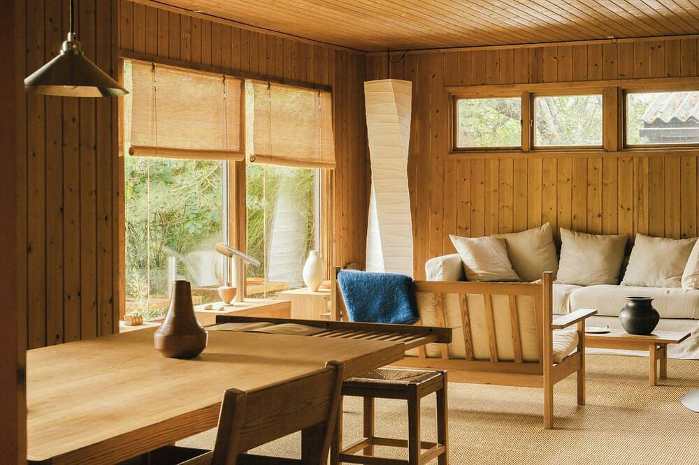 Originelles Design im 70er-Jahre-Ferienhaus bei Liseleje in Liseleje, Kattegat Küste