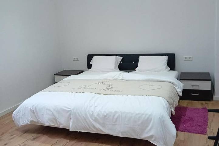 Ferienwohnung für 6 Personen, mit Terrasse in Ellenz-Poltersdorf - 4