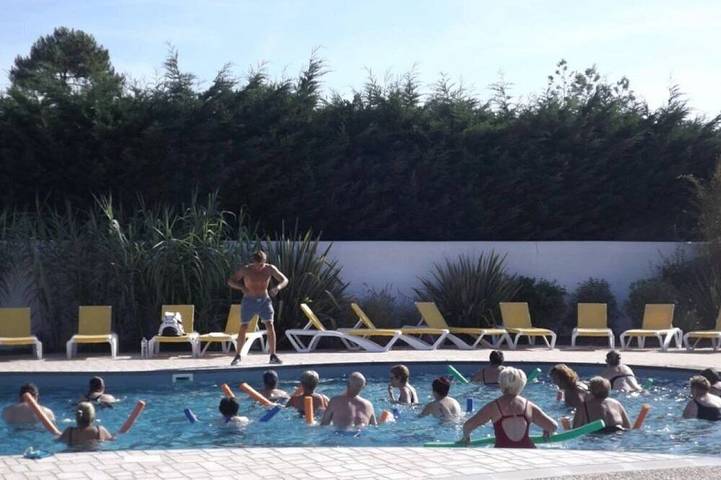 Zecamping 4 étoiles locatif Tv 25m2 in Saint-Trojan-les-Bains, Côte de Beauté