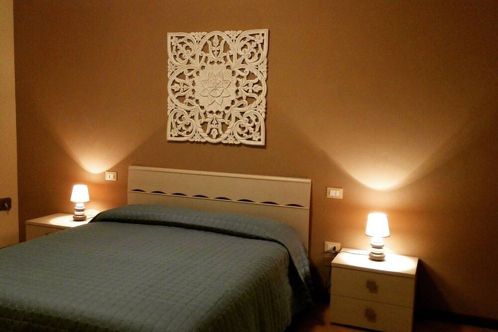 Apartment mit 2 Schlafzimmern in einer strategisch günstigen Lage Bett - Gardasee in Guidizzolo, Mantua Provinz