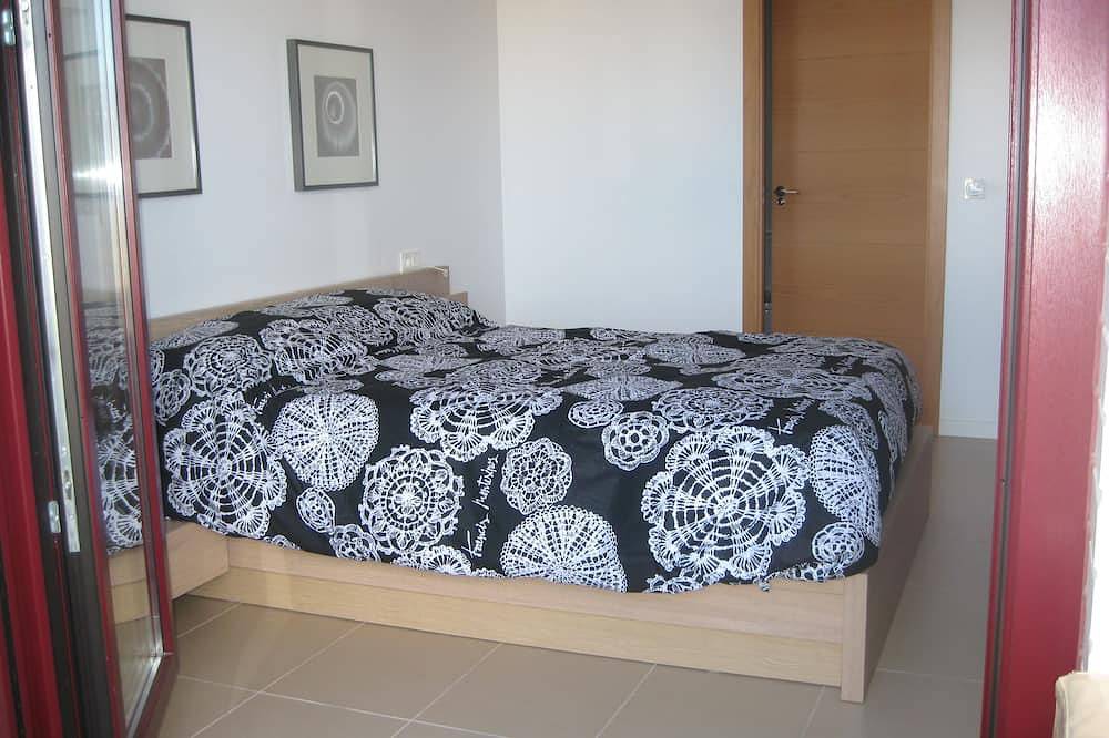 Ganze Wohnung, Moderne Wohnung am Strand, Terrasse mit Meerblick und Pool in Pilar de la Horadada, Costa Blanca