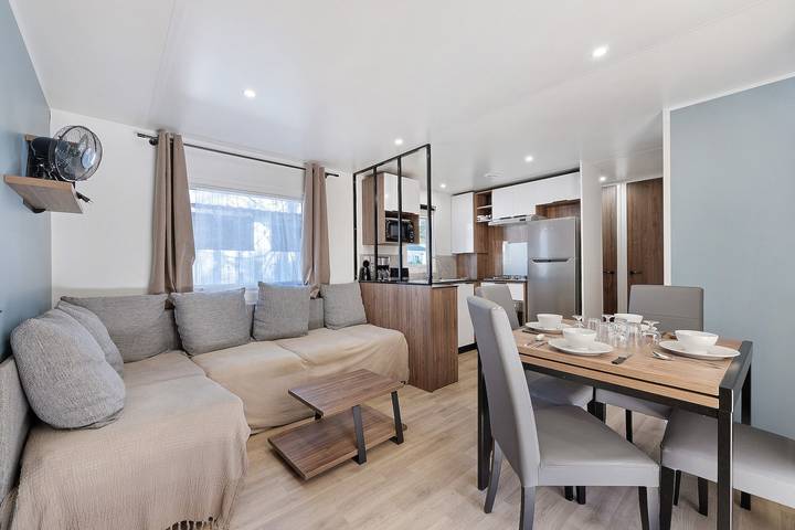 Camping pour 6 personnes, avec bassin pour enfant à Saint-Jean-de-Monts