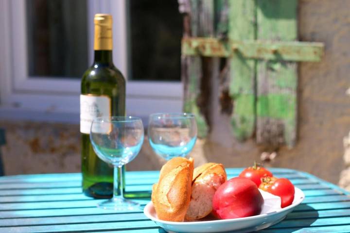 Location de vacances pour 6 personnes, avec vue ainsi que jardin et piscine, animaux acceptés à Razac-d'Eymet - 3