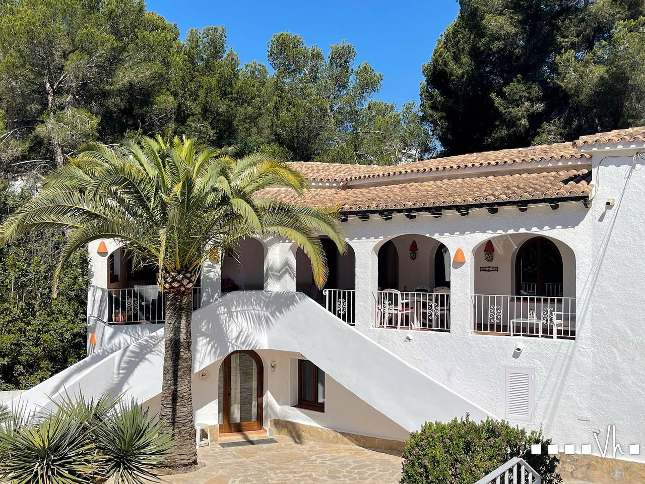 Spacious villa in Benissa with private pool, air conditioning, Wifi and parking in Benissa, Costa Blanca