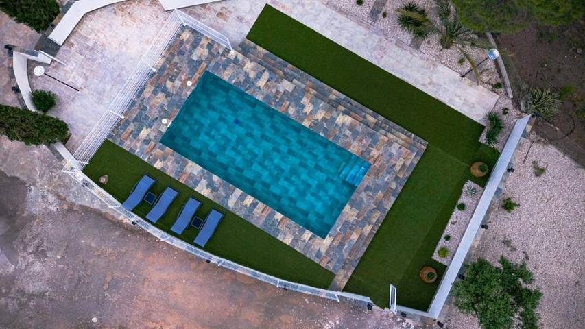 Apartamento para 9 personas, con Balcón y Terraza además de Jardín y Piscina en Cehegín