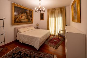 Lägenhet för 6 Personer i Alba, Langhe, Bild 4