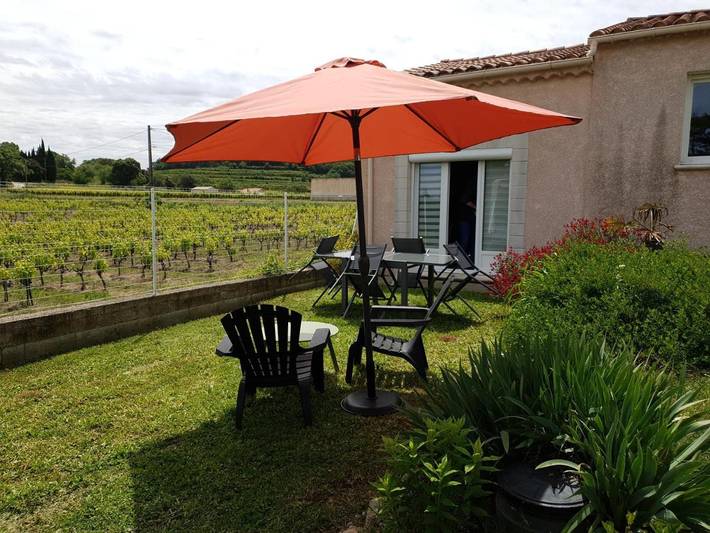 Location de vacances pour 4 personnes, avec jardin ainsi que piscine et vue à Carsan - 2