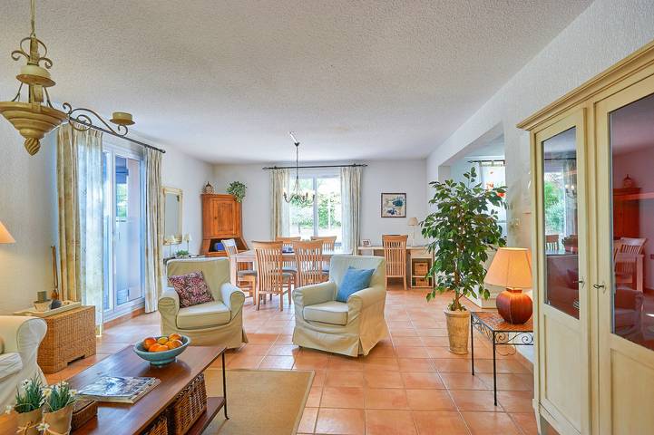 Location de vacances pour 6 personnes à Nans-les-Pins - 3