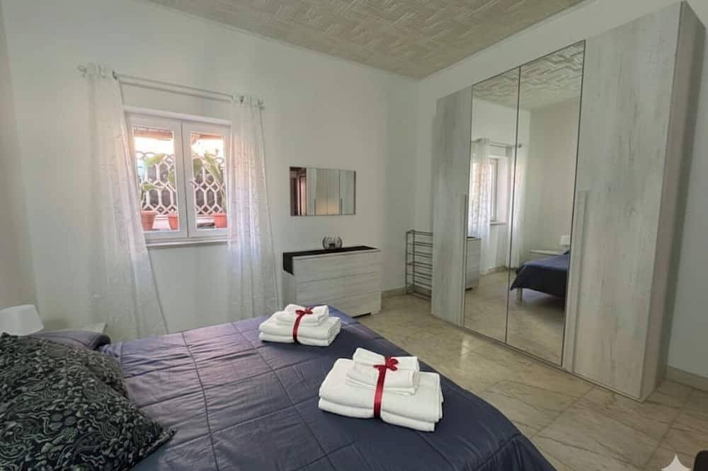 Appartamento intero, Accogliente appartament,con animali domestici ammessi in Ladispoli, Provincia di Roma