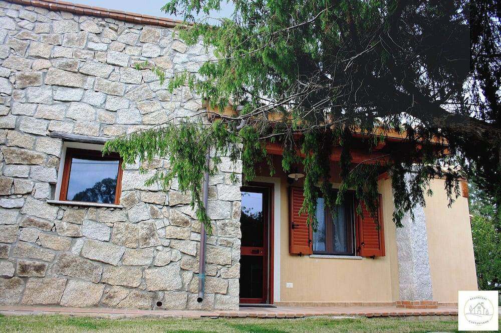 Residenze Gattopardu- \"Via col Vento\" in Masone Pardu, Castiadas