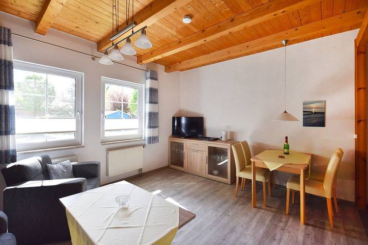 Ferienwohnung für 6 Personen, mit Terrasse und Sauna, mit Haustier in Prerow - 2