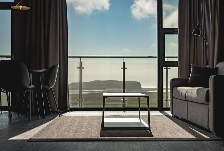 Apartmenthotel für 4 Personen, mit Terrasse in Island