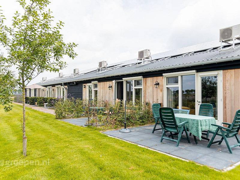 Holiday home Rosmalen in Brabant-Septentrional
