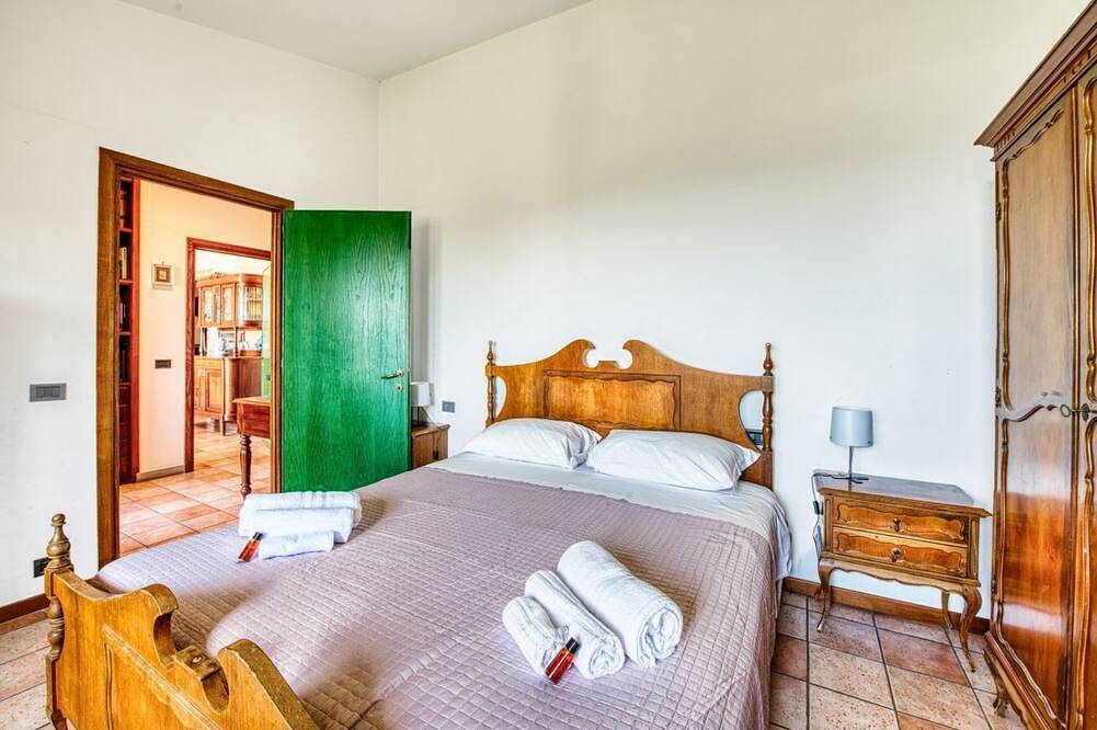 Apartamento entero, Guesthost - Bright Apartment with View Corciano in Corciano, Provincia de Perugia