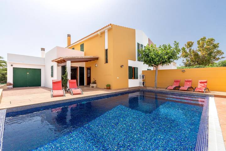 Location de vacances pour 6 personnes, avec Jardin à Cala en Blanes