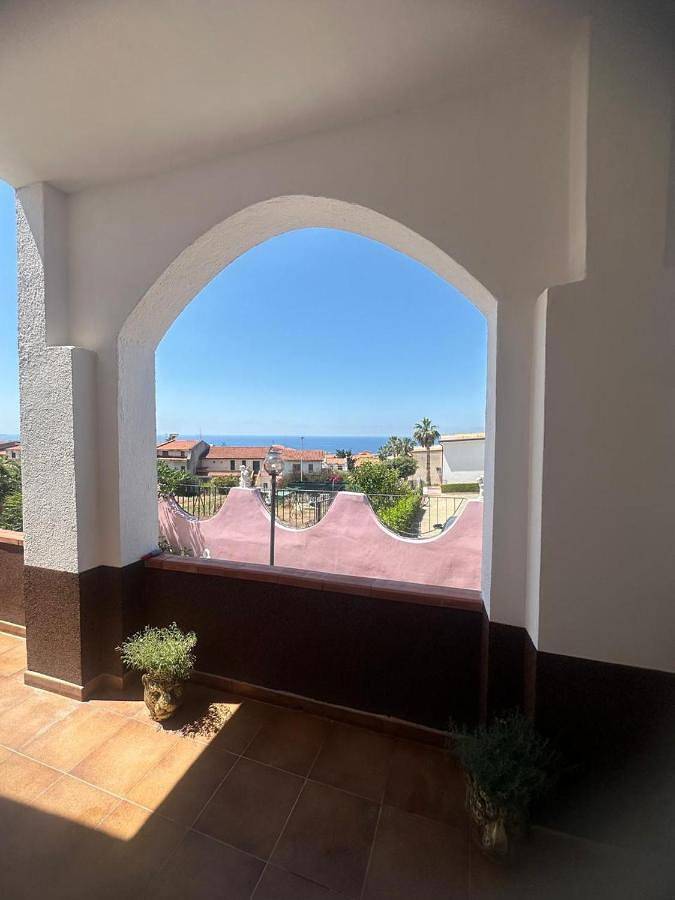 Villa per 9 persone, con Balcone e Terrazza nonché Giardino e Panorama a Scalea