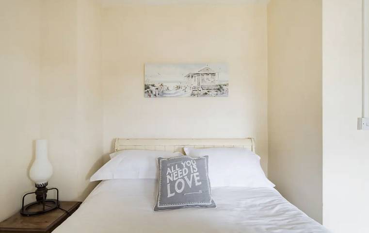 Gîte pour 6 personnes, avec vue sur l’océan et jardin, animaux acceptés à Plymouth - 3