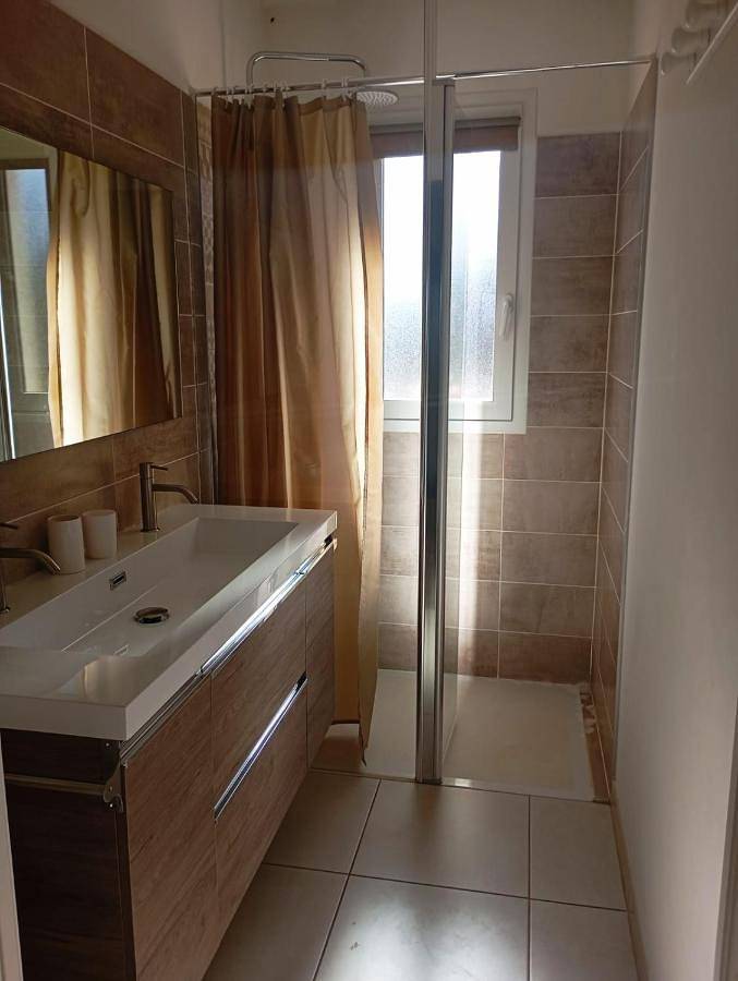 Gîte pour 4 personnes, avec Terrasse et Jardin à Laburgade - 4