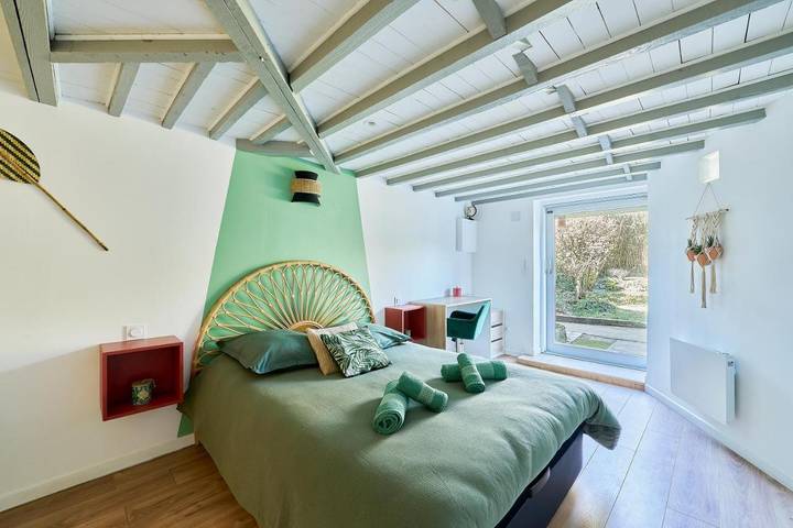 Location de vacances pour 8 personnes, avec jardin, animaux acceptés à Cesson-Sévigné