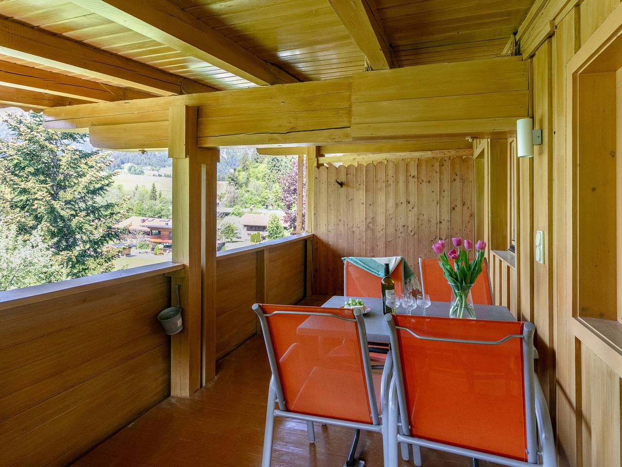Ganze Wohnung, Alpine Ferienwohnung mit Balkon & Bergblick in Söll, Kaisergebirge