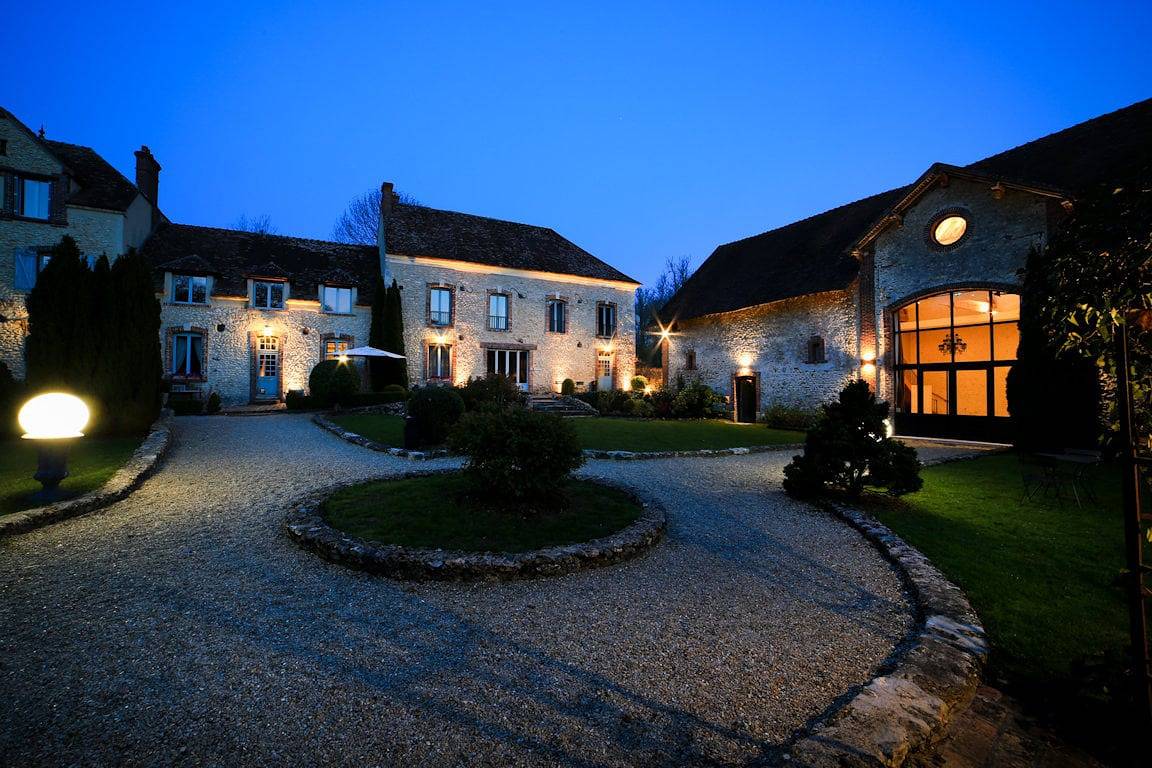 La Ferme de Bouchemont - Chambre La Remarde in Saint-Symphorien-le-Château, Bleury-Saint-Symphorien