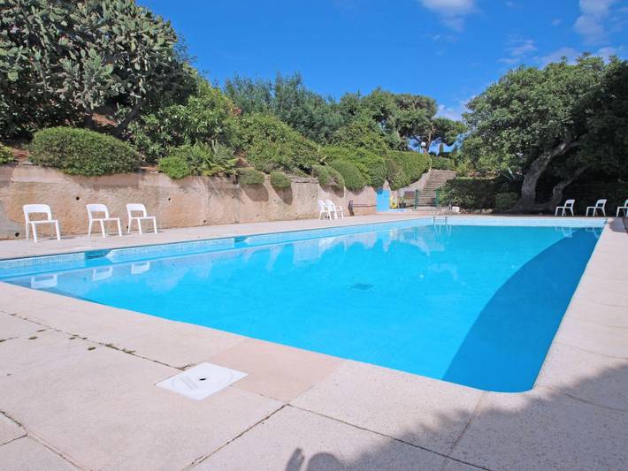 Vakantiehuis voor 6 personen, met tuin en zwembad - 1