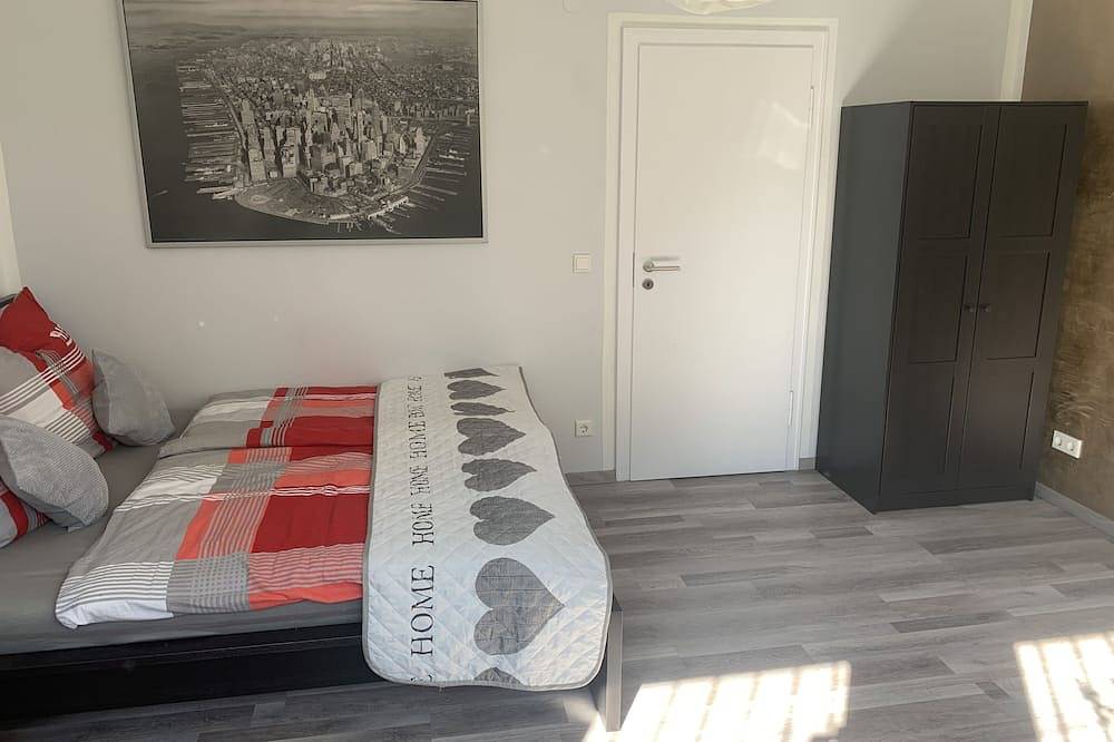 Ganze Wohnung, Modernes Apartment mit eigenem Hauseingang in Wickede, Wickede (Ruhr)