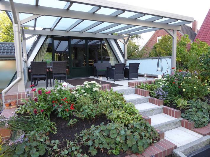 Ferienhaus für 5 Personen, mit Balkon und Terrasse sowie Garten und Seeblick in Leer und Umgebung - 2