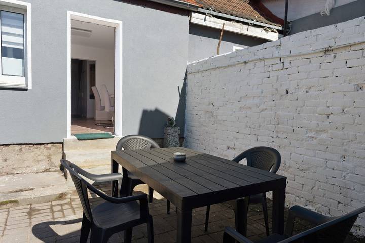 Casa de vacaciones 'Ferienhaus' con terraza privada, jardín privado y Wi-Fi in Zernitz-Lohm, Westhavelland