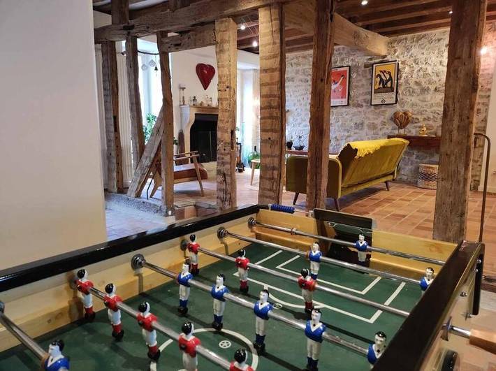 Location de vacances pour 6 personnes, avec jardin à Pontaubert